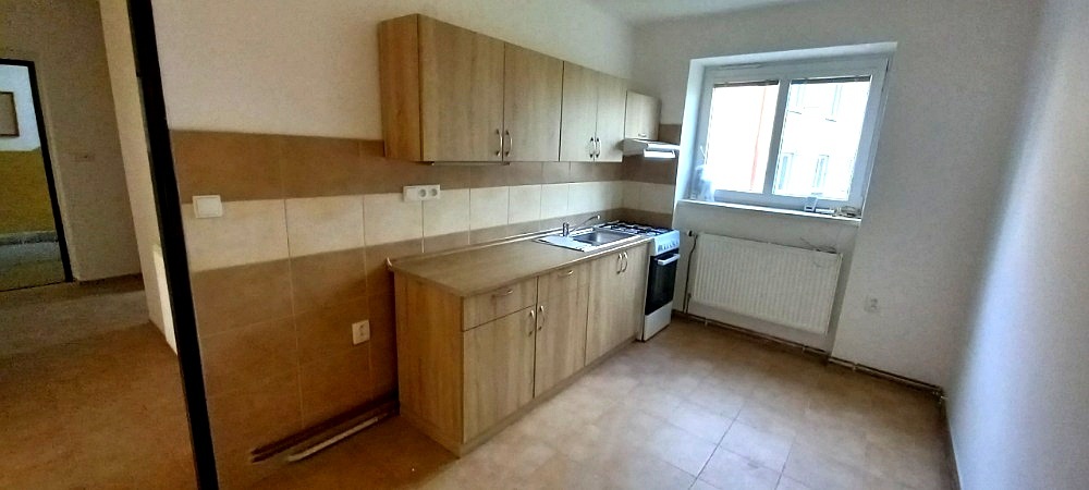 639277538788149374_kuchyňská linka 3.jpg
